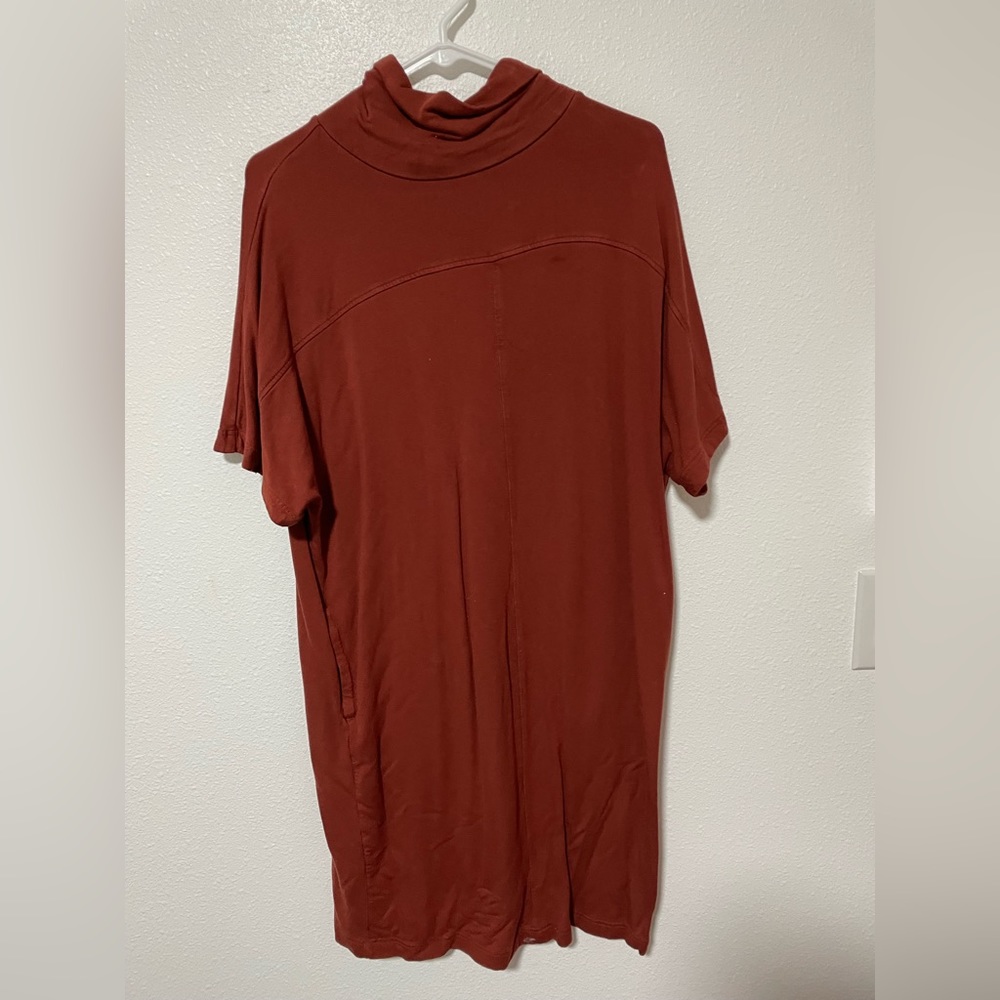 Prologue red dress
